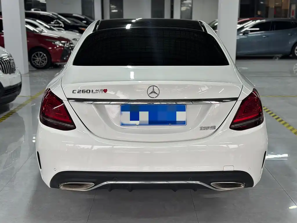 Mercedes-Benz C-Class — миниатюра 5