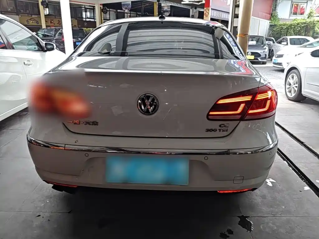 Volkswagen FAW - Passat CC CC 2016 300TSI 25
