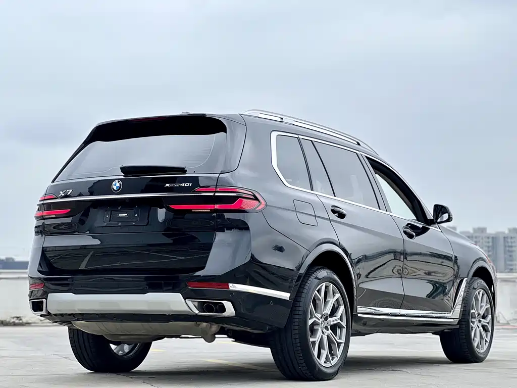 BMW X7 2024 xDrive40i Lead Luxury