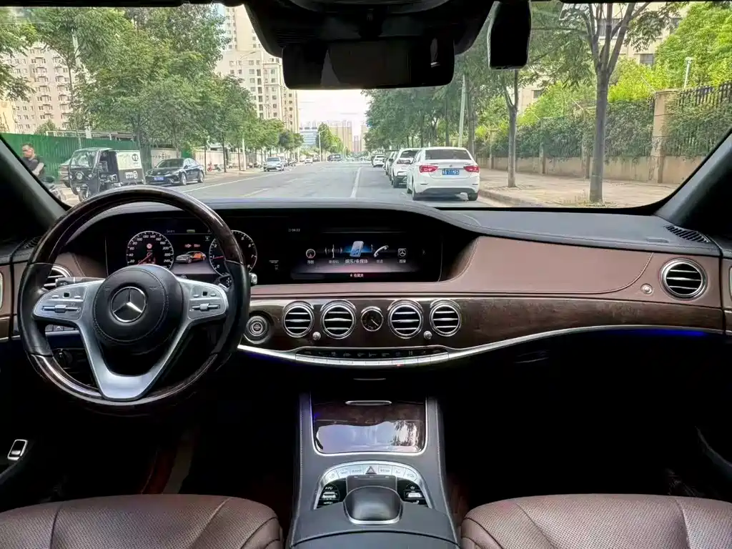 Mercedes-Benz S-Class — миниатюра 5
