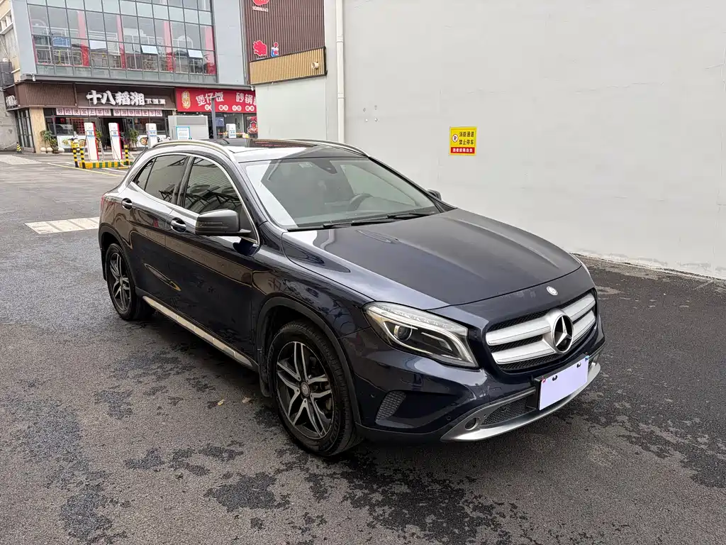 Mercedes-Benz GLA GLA 220 4MATIC Fashion Type, фото 3