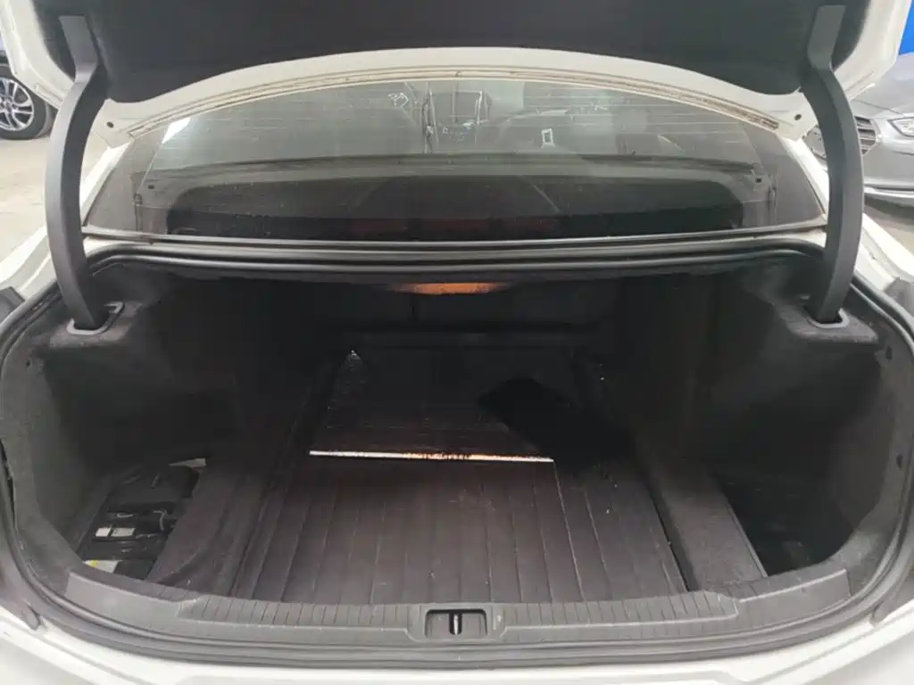 Cadillac ATS-L — миниатюра 19