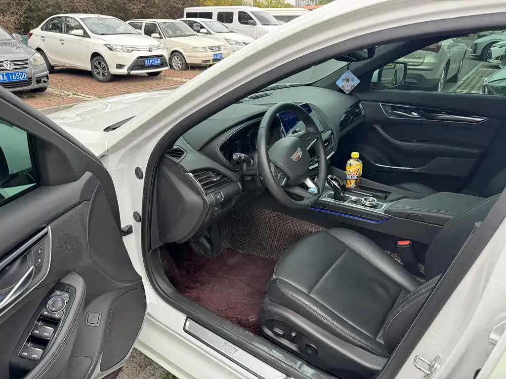 Cadillac CT5 2022 28T Luxury （ Standard ）