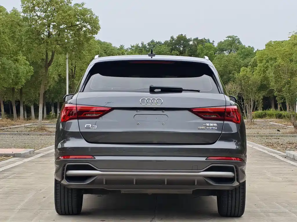 Audi Q3 2022 35 TFSI Fashion