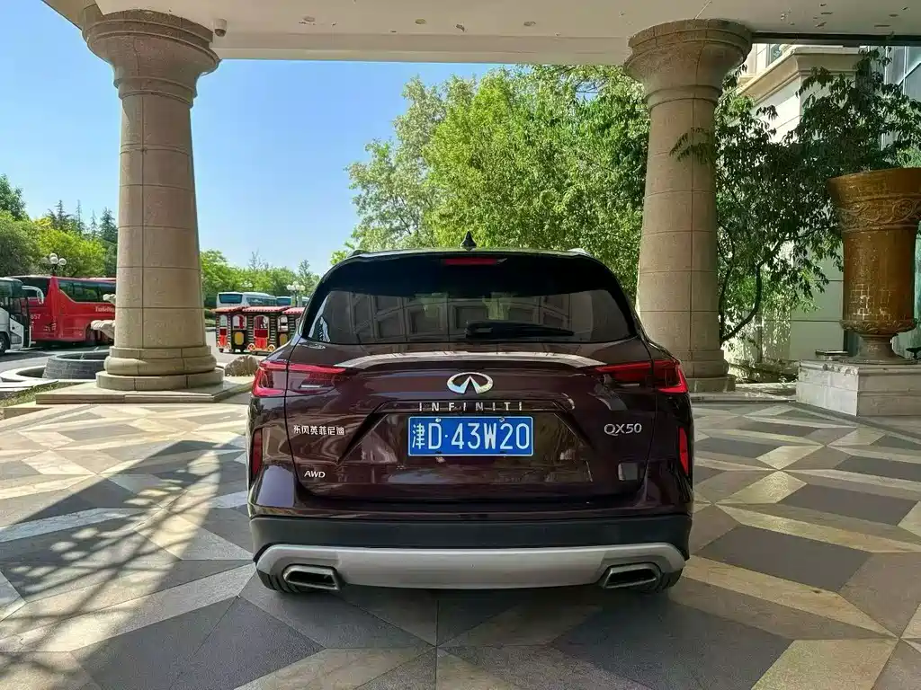 Infiniti QX50 2018 2.0T