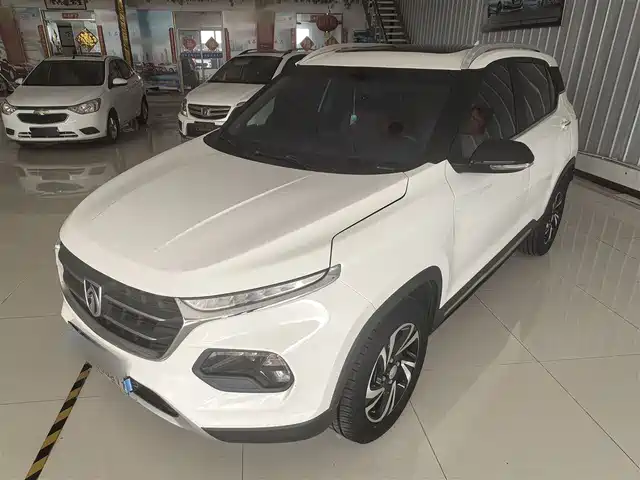 BAOJUN 510 2018