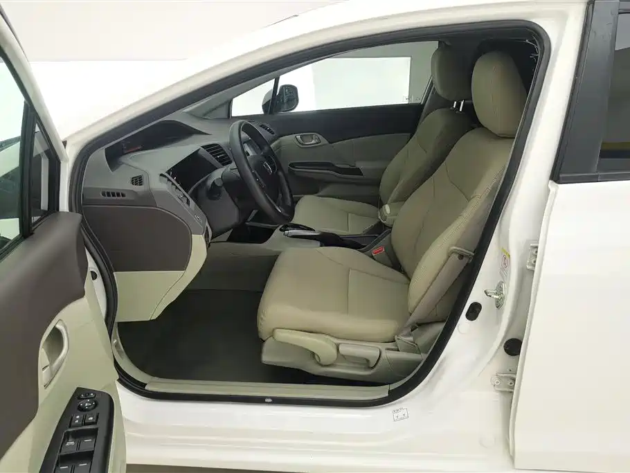 Honda Civic 2013 1.8L AT Comfort