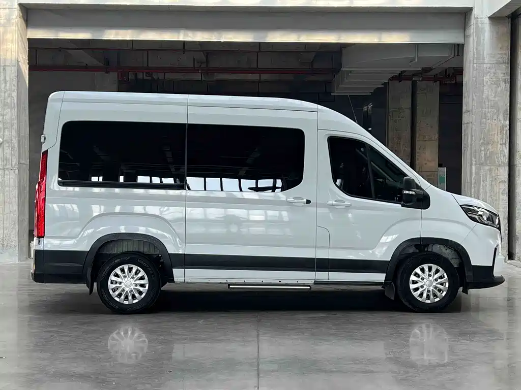 MAXUS V90 — миниатюра 4