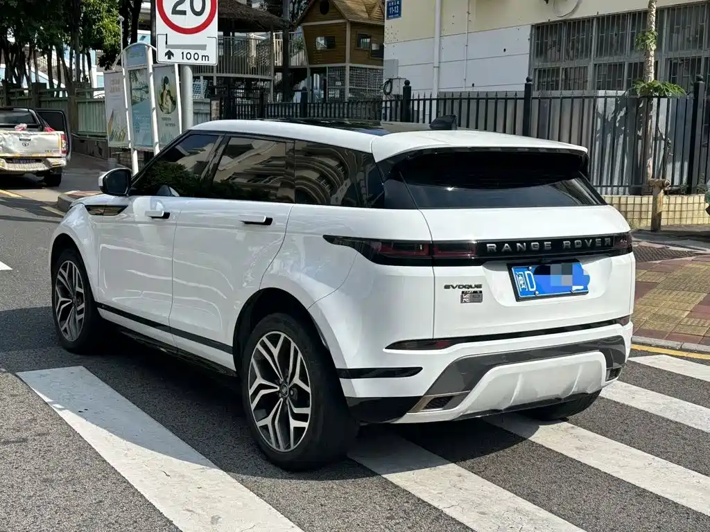 Land Rover Evoque — миниатюра 8