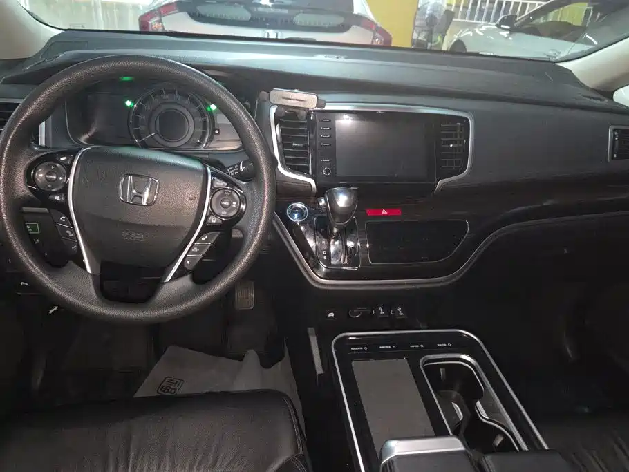 Honda Odyssey — миниатюра 12