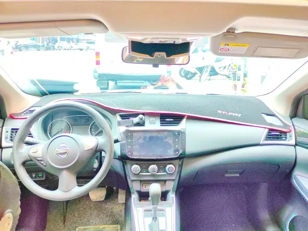 Nissan Sylphy — миниатюра 5