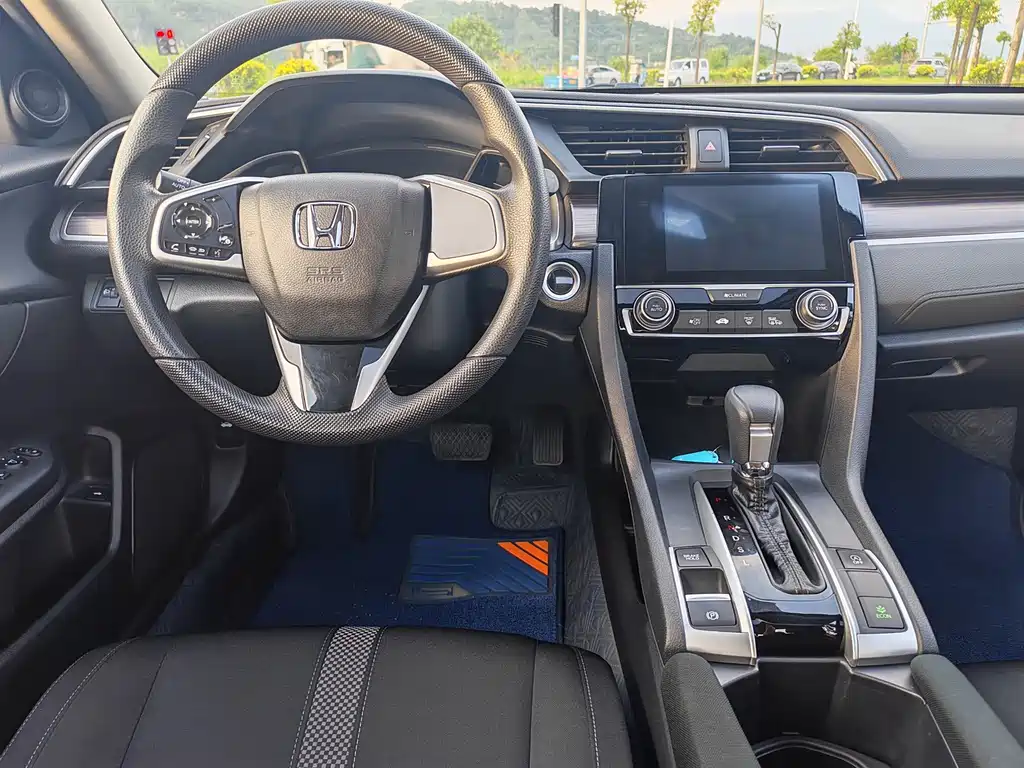 Honda Civic — миниатюра 12