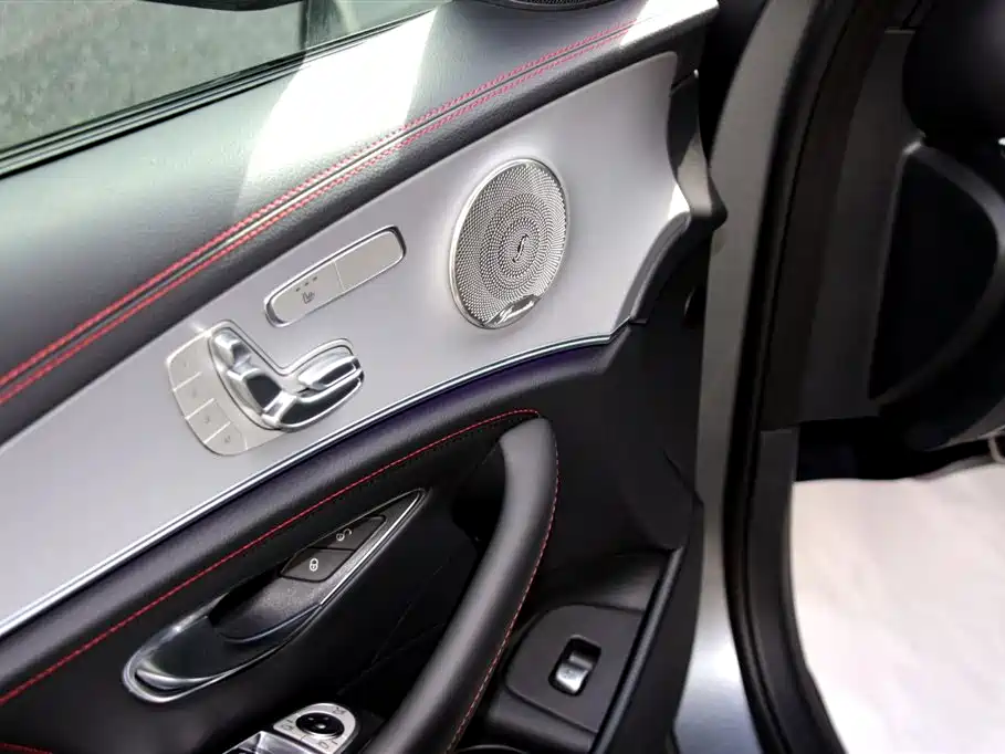 MERCEDES-BENZ E CLASS AMG