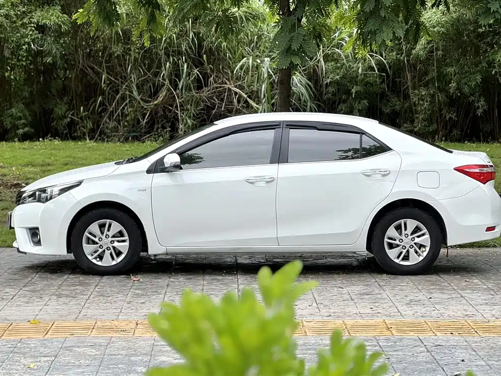 Toyota Corolla 2014 1.6L CVT GL