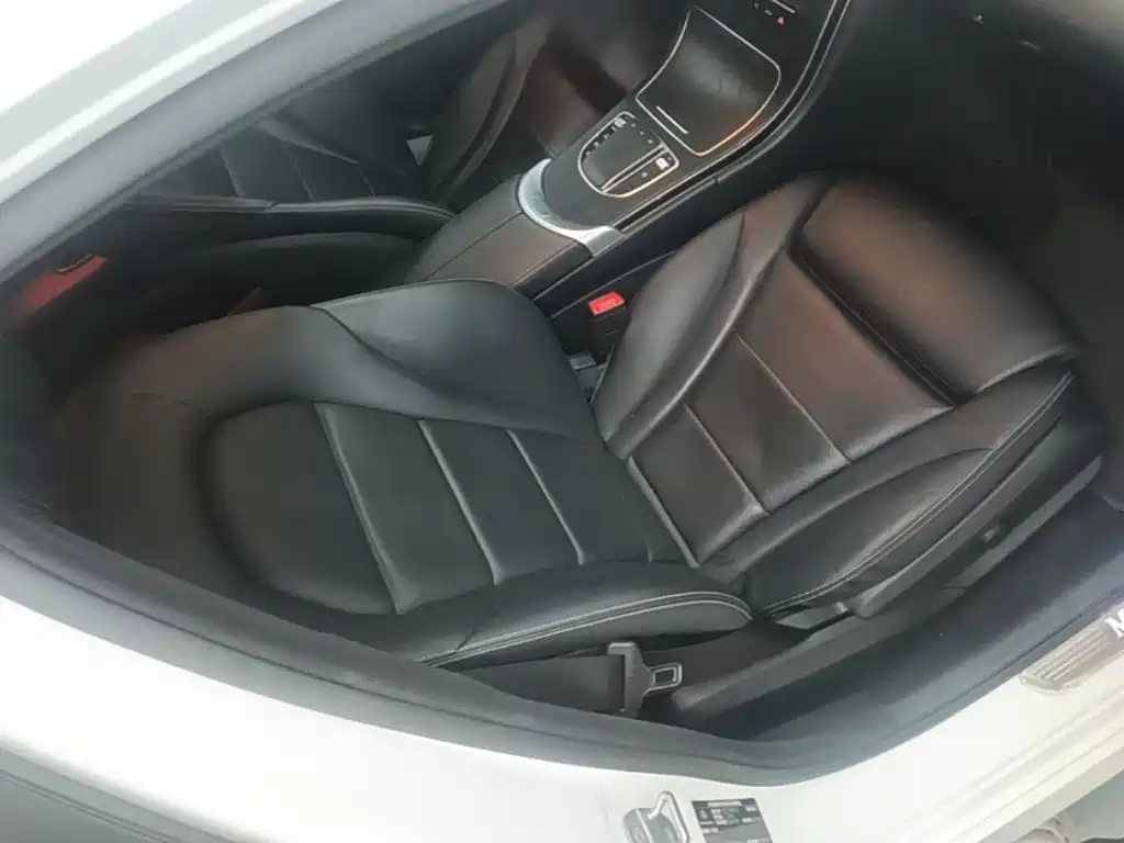 Mercedes-Benz C-Class — миниатюра 25