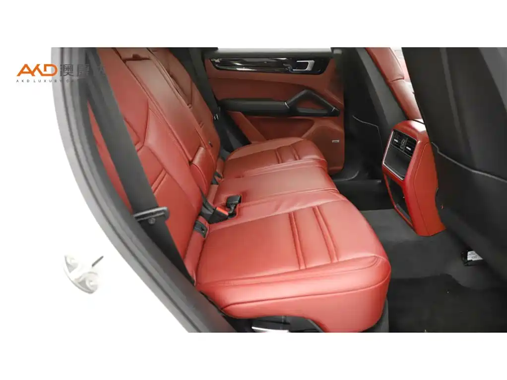Porsche Cayenne Hybrid — миниатюра 8