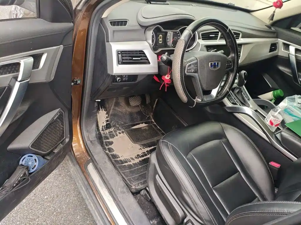 Geely Boyue — миниатюра 12