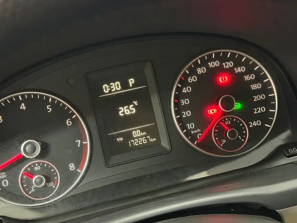 Volkswagen Touran — миниатюра 7