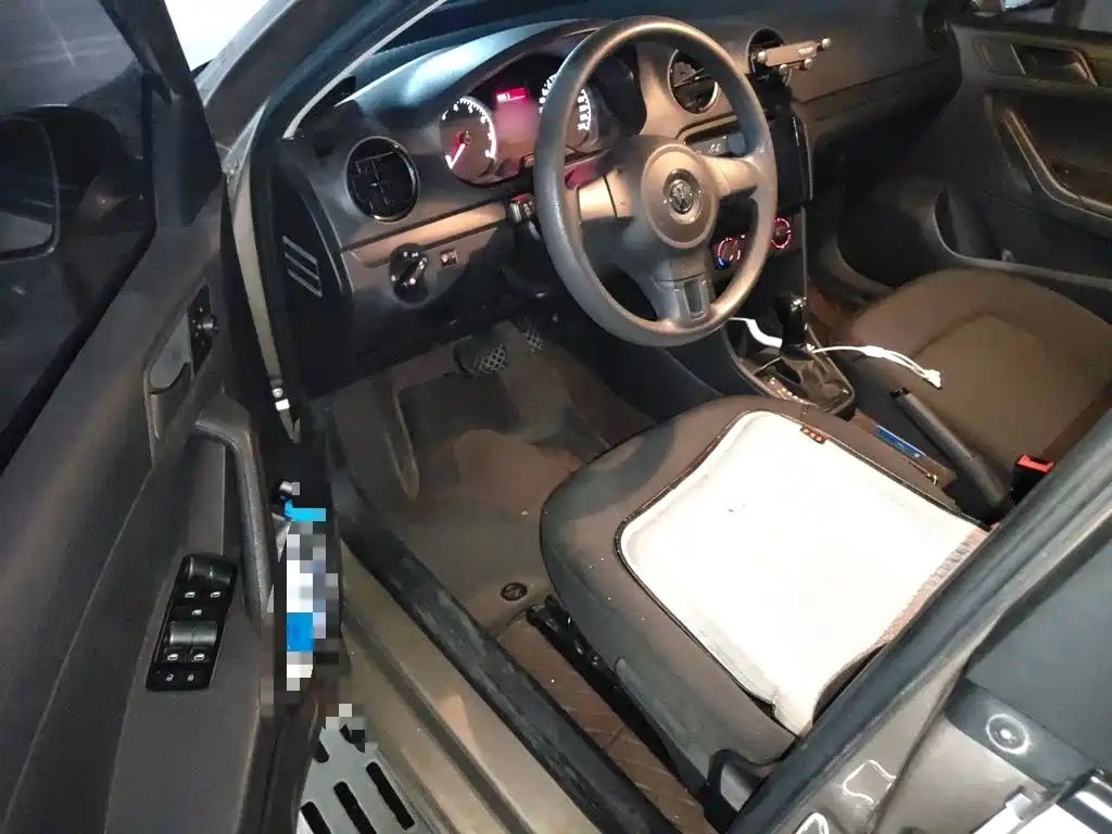 Volkswagen Jetta — миниатюра 17