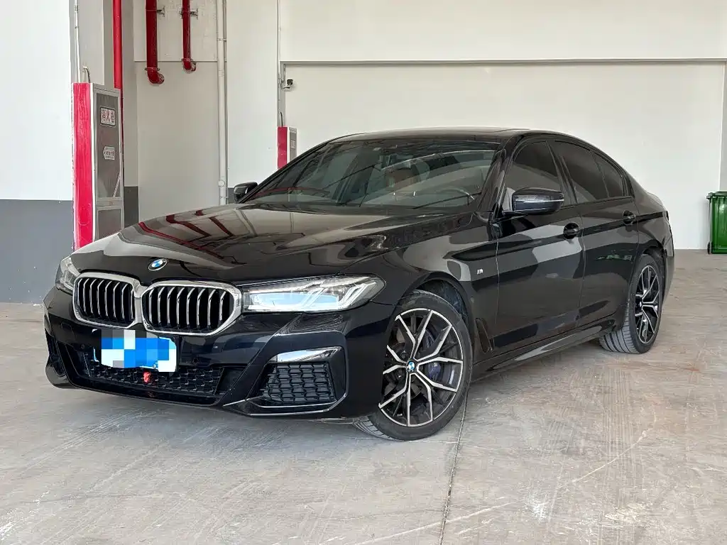 BMW 5 Series (Import) 2022