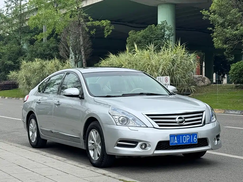 Nissan Altima 2011 2.5L XL-NAVI