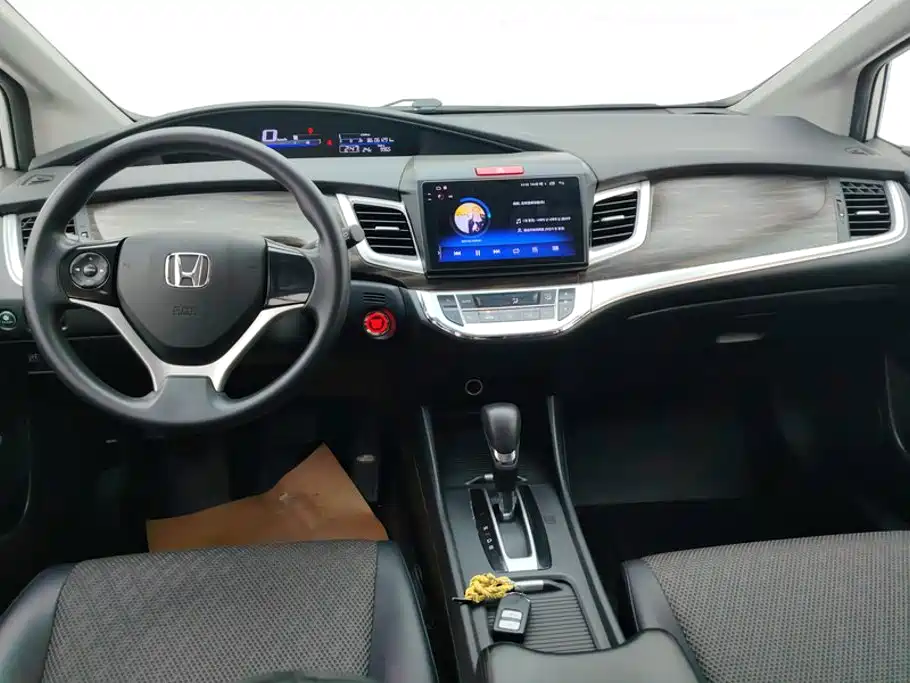 Honda Jade — миниатюра 12
