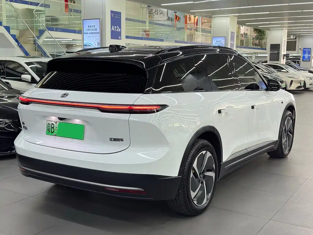 NIO ES6 — миниатюра 13
