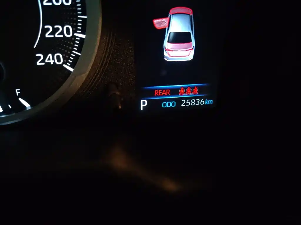 Toyota Corolla — миниатюра 13