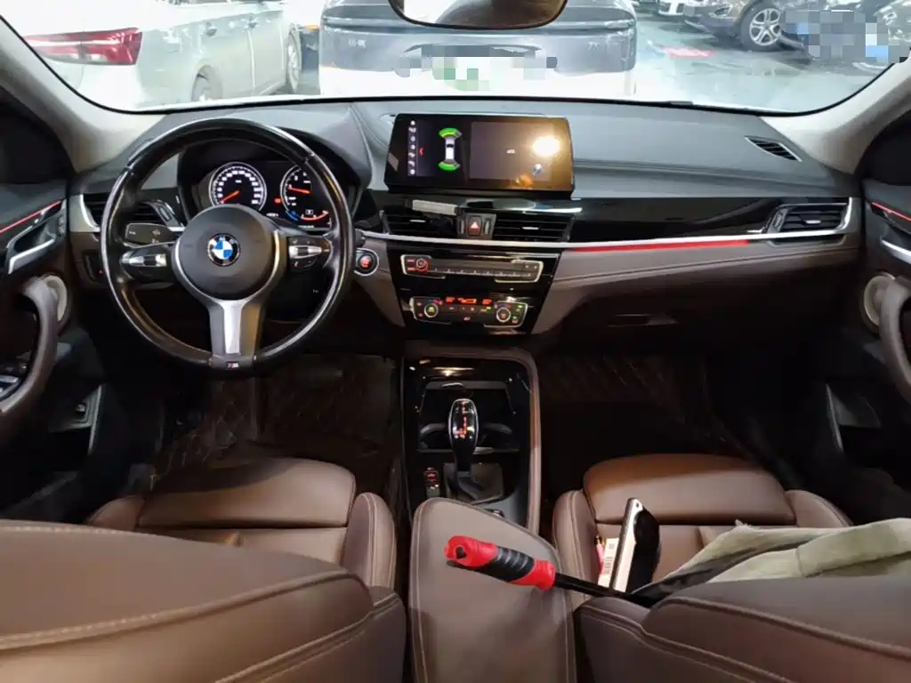BMW X2 2023 sDrive25i M