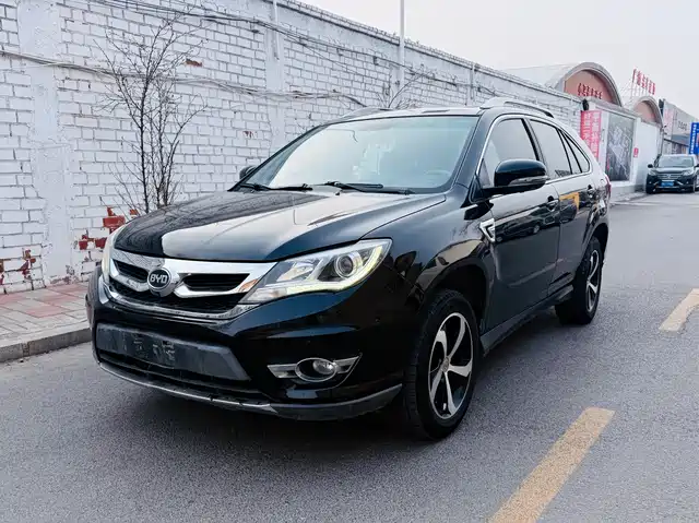 2015 BYD S7