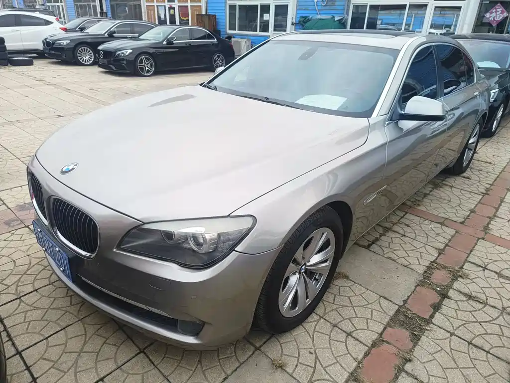 BMW 7 Series 2012