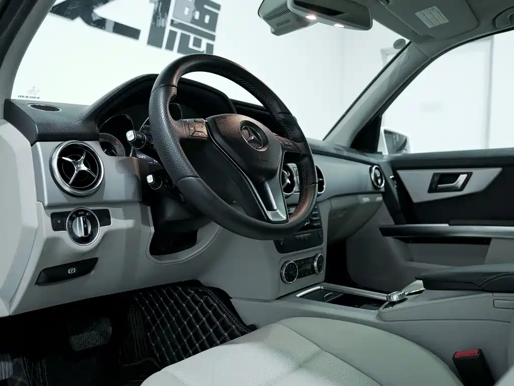Mercedes-Benz GLK-Class Facelift GLK 300 4MATIC Fashion Type, фото 8