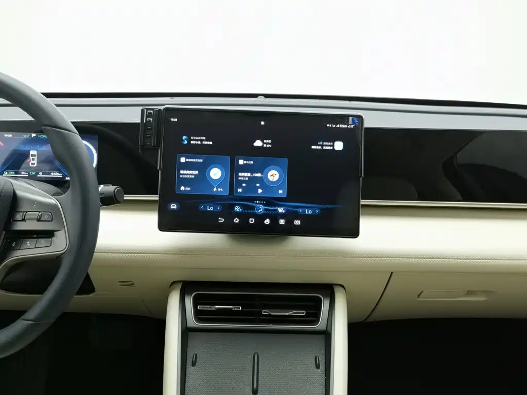 BYD Qin L — миниатюра 12