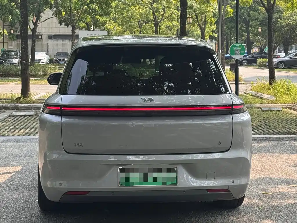 Li Auto Li L8 — миниатюра 5