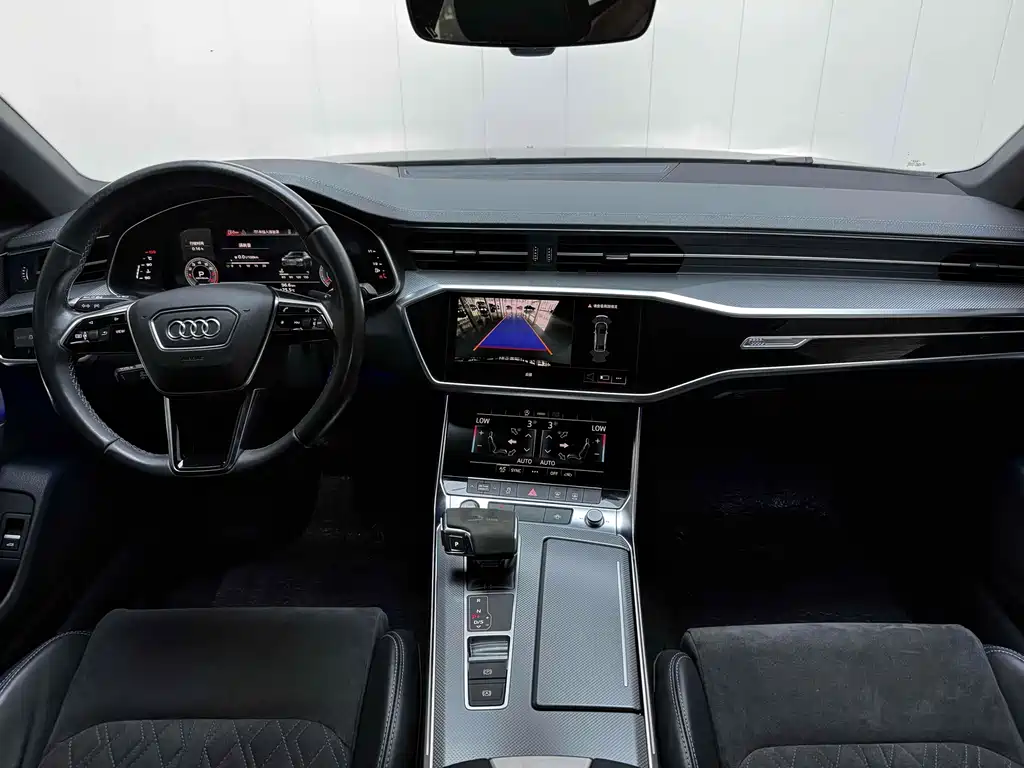Audi A6L — миниатюра 6