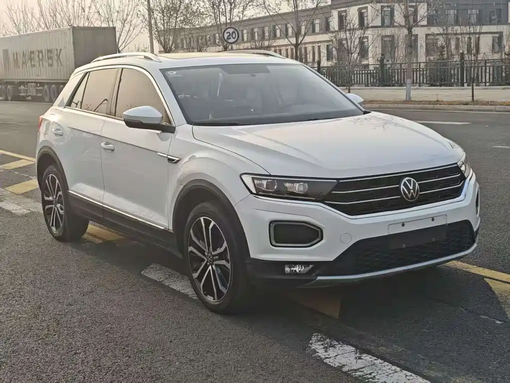 VOLKSWAGEN T ROC EXPLORING SONGS