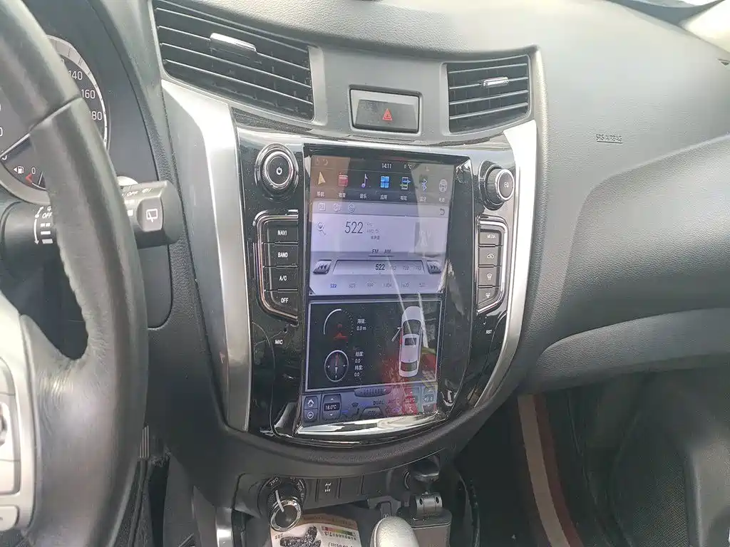 Nissan Terra — миниатюра 6