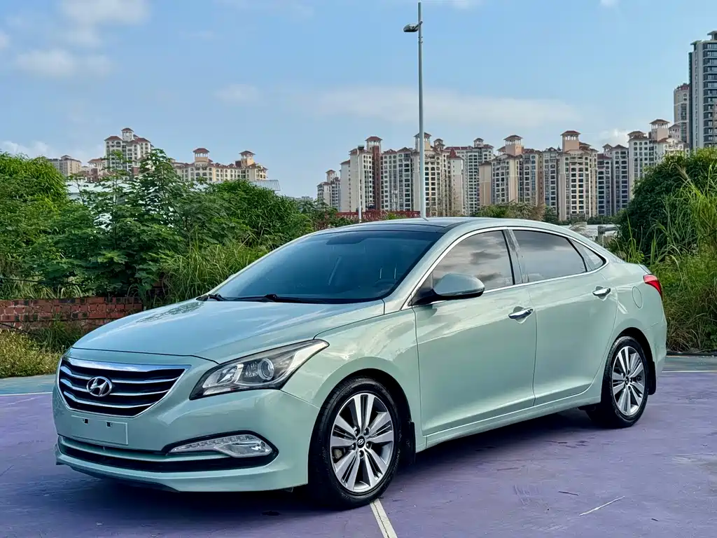 Hyundai Mistra 2015