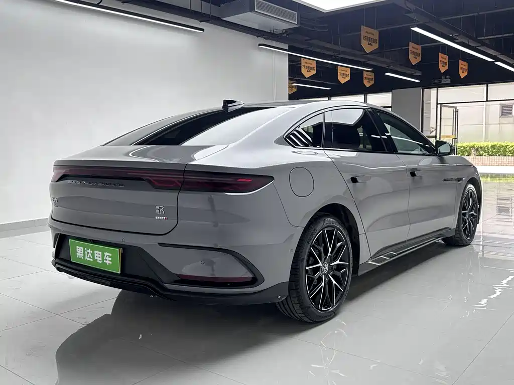 BYD Han 2025 DM-i Smart Drive 125KM Flagship