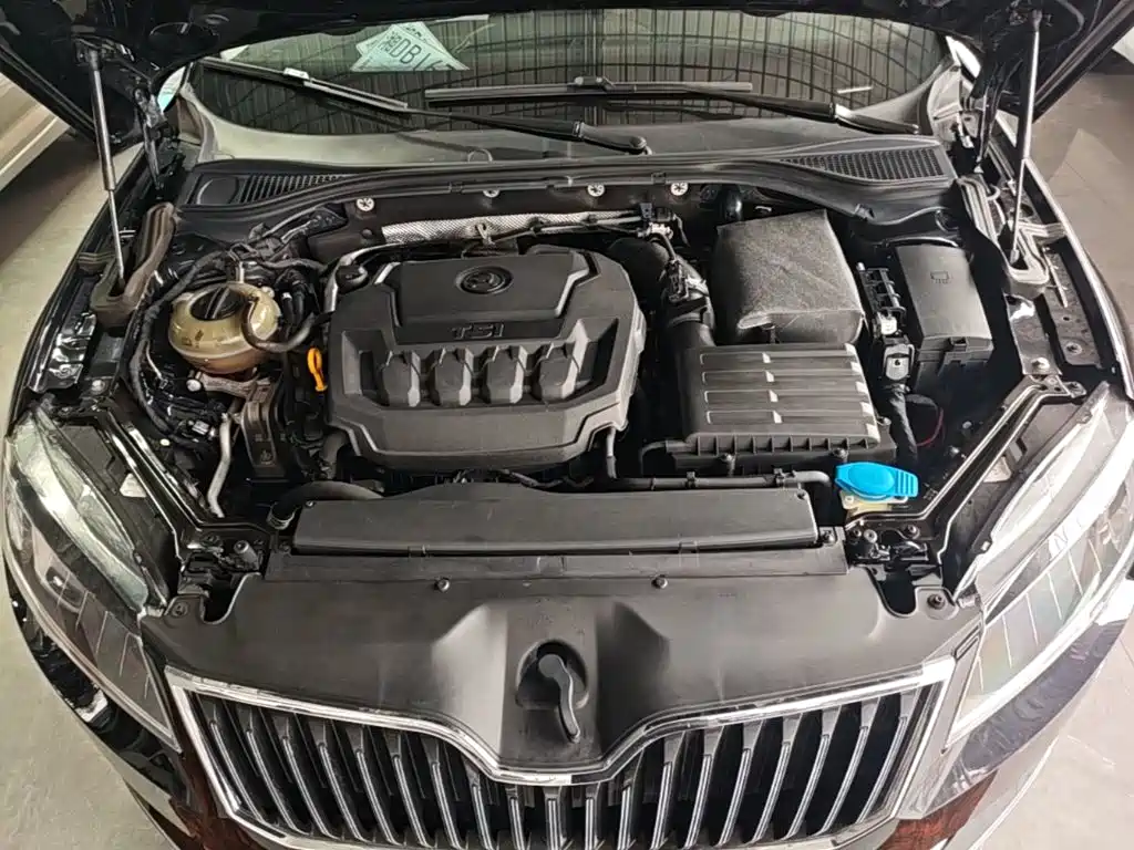 Skoda Superb — миниатюра 20