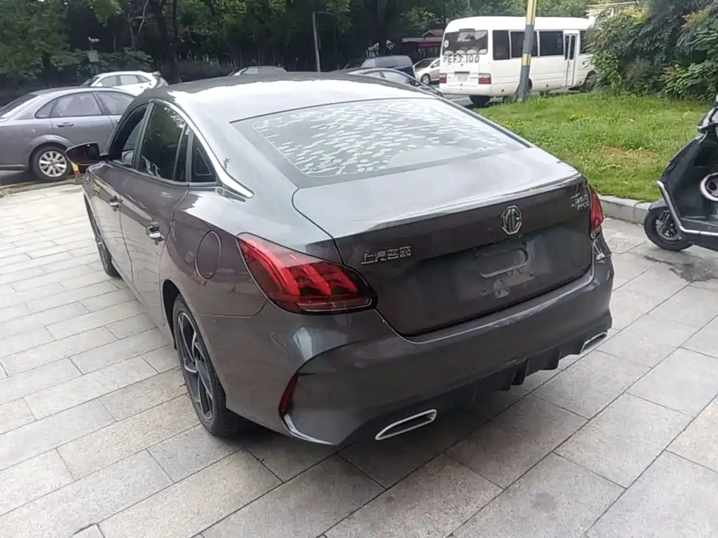 MG MG5 — миниатюра 5