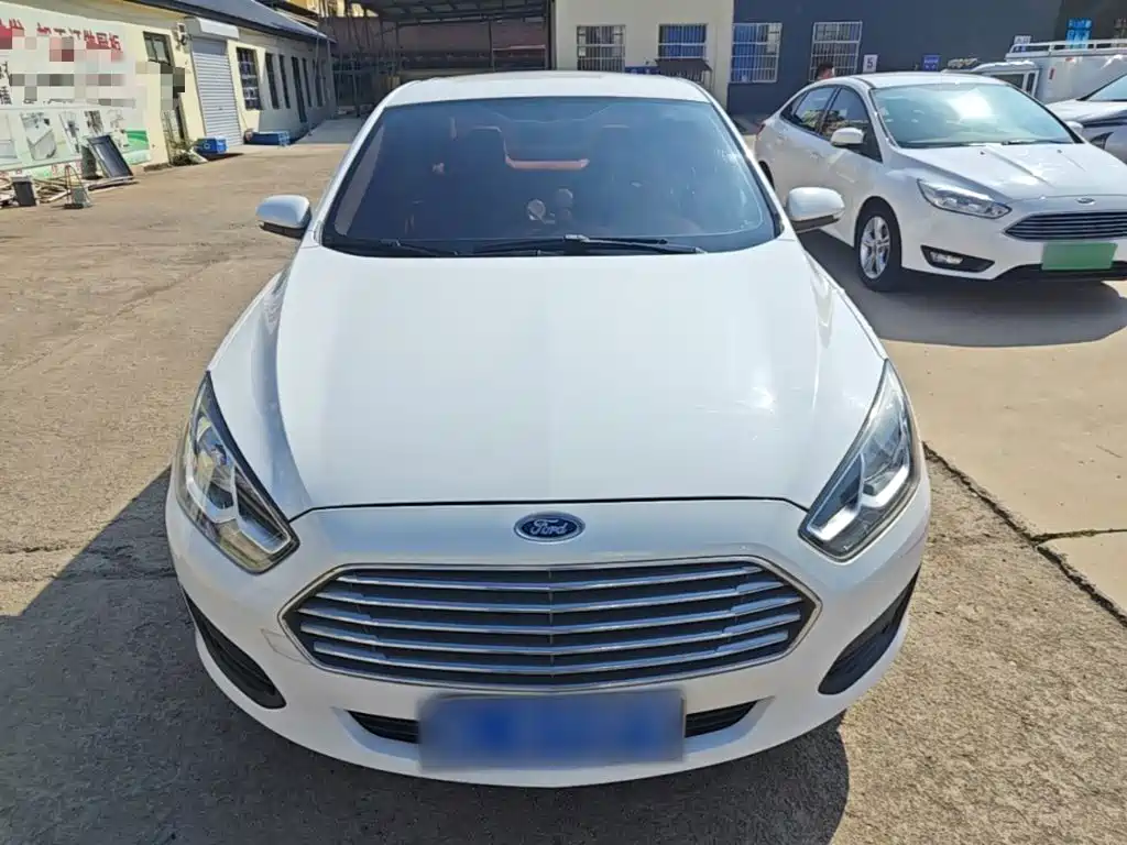 Ford Escort — миниатюра 3