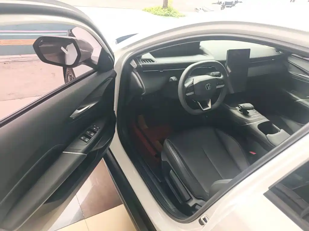 Changan Eado — миниатюра 16