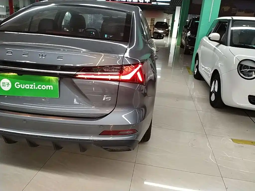 Roewe i5 — миниатюра 8