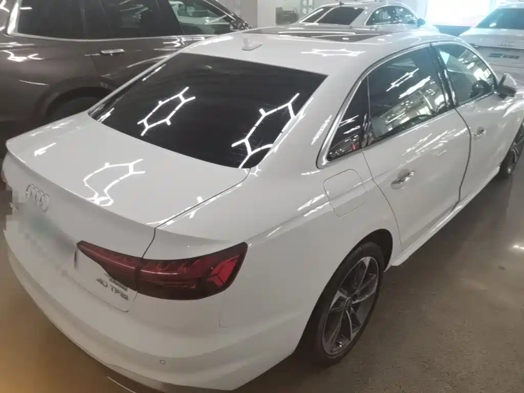 Audi A4L — миниатюра 5