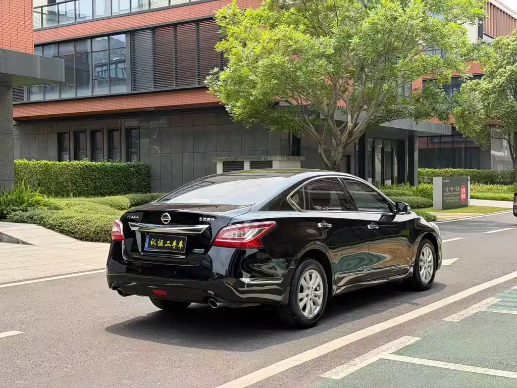 Nissan Teana — миниатюра 7