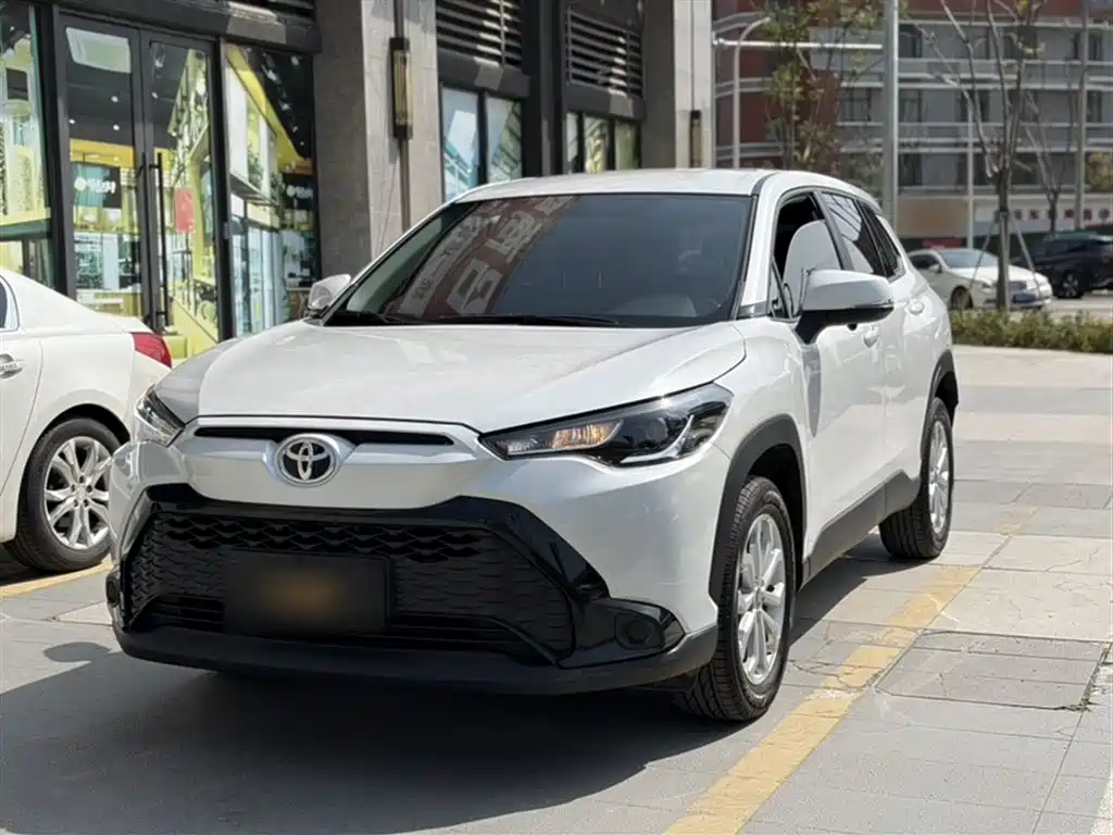 Toyota Frontlander 2025