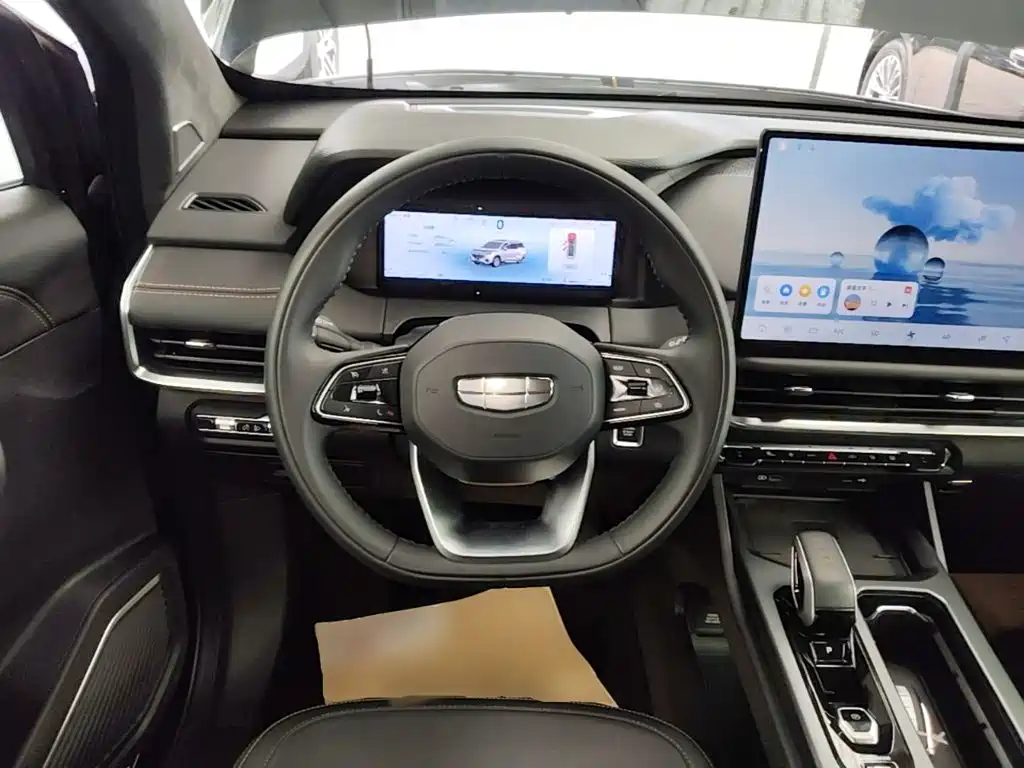 Geely Haoyue L — миниатюра 11