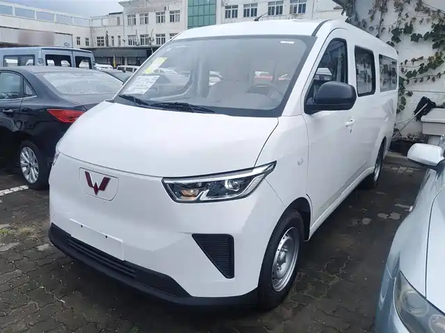 WULING AUTOMOBILE WULING YANGGUANG 2025