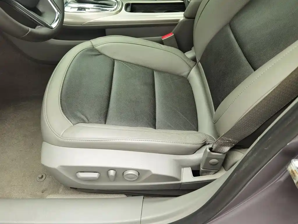 Chevrolet Malibu — миниатюра 20